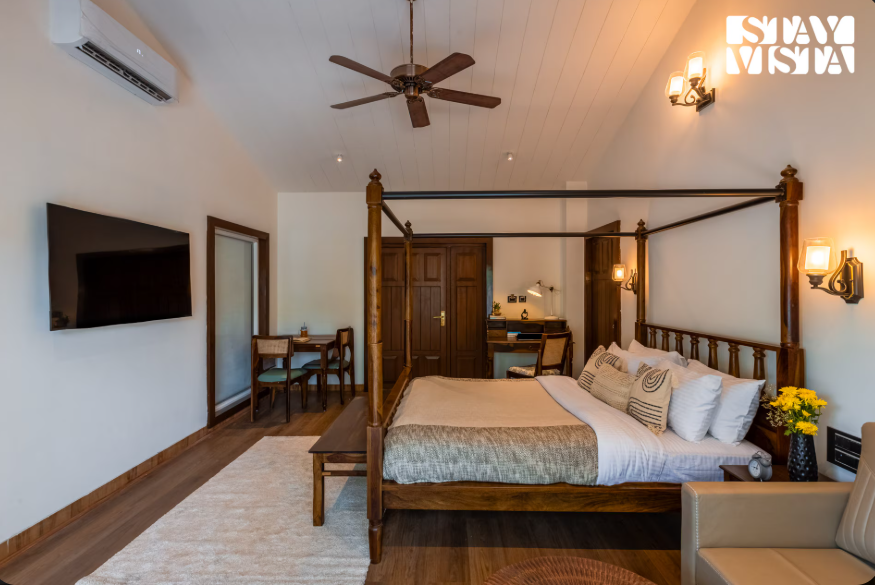 Private Pool Cottages @ The Five Oaks