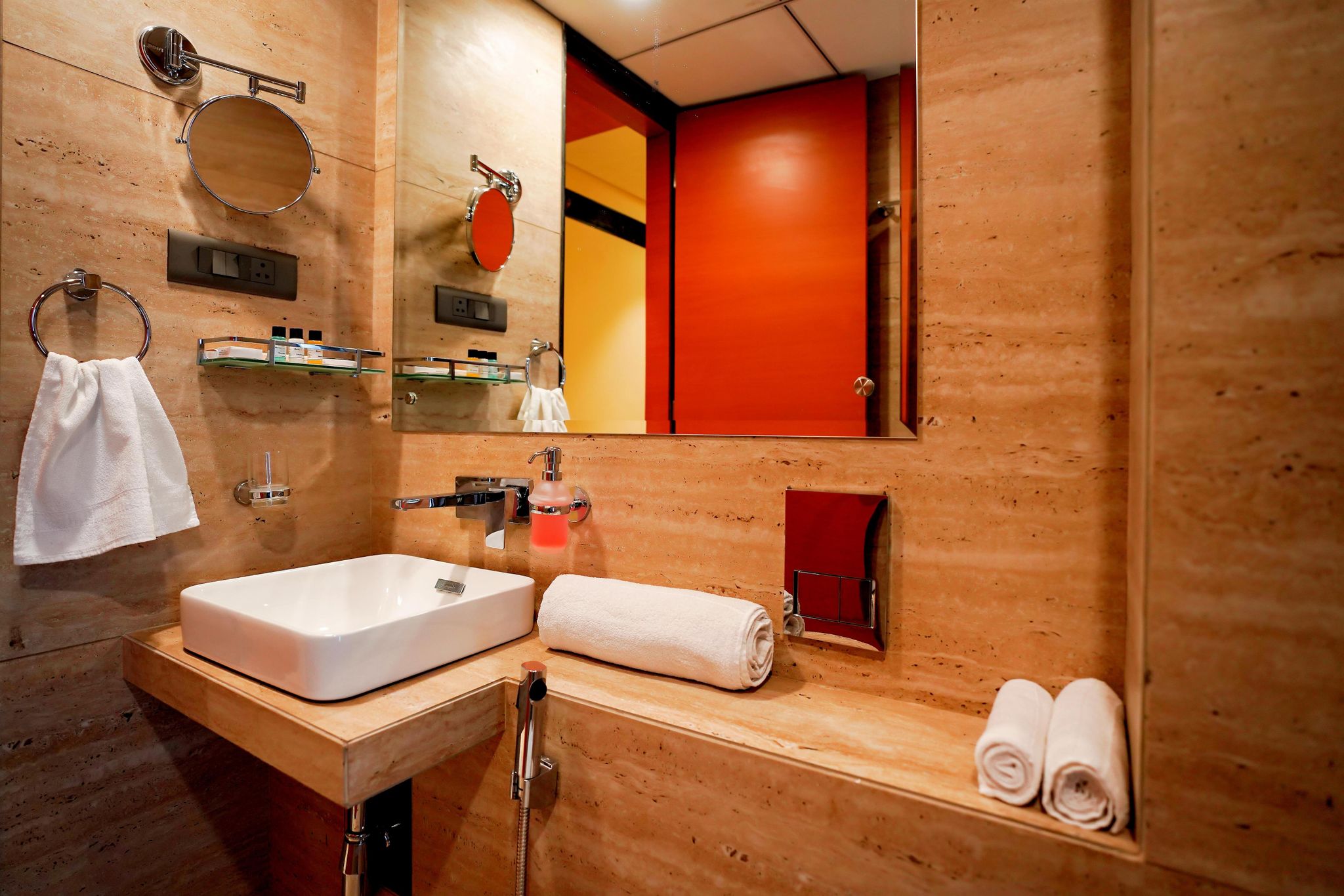 The Royal Retreat by The Rio Resort DELUXE ROOM 7