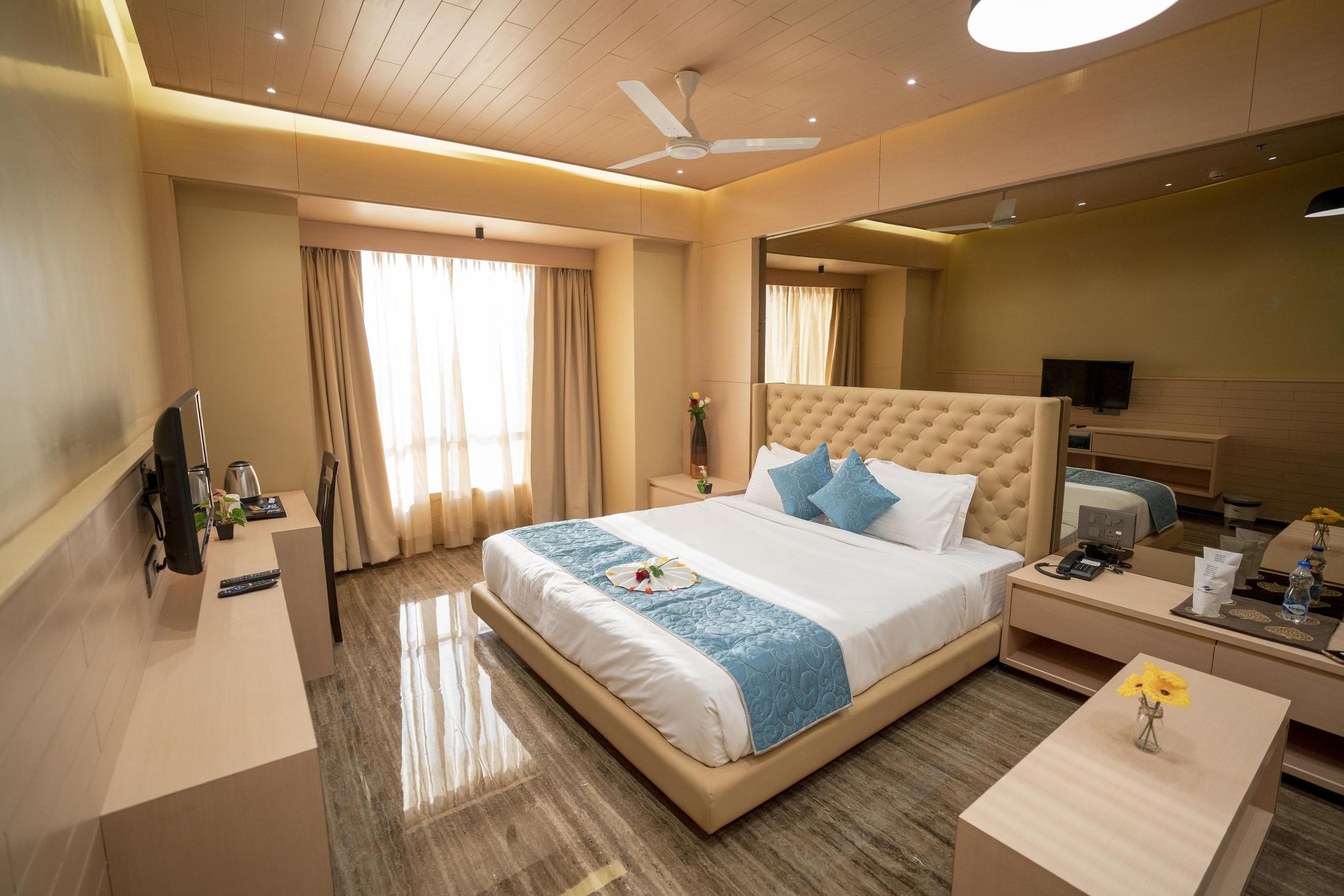 The Royal Retreat by The Rio Resort DELUXE ROOM