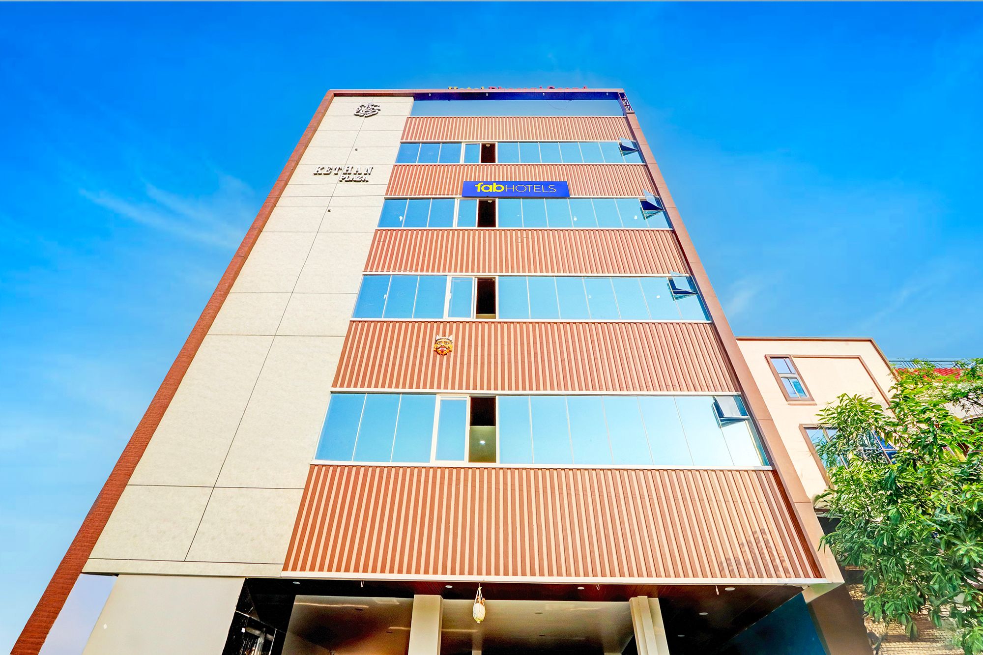 FabHotel Dharani Grand