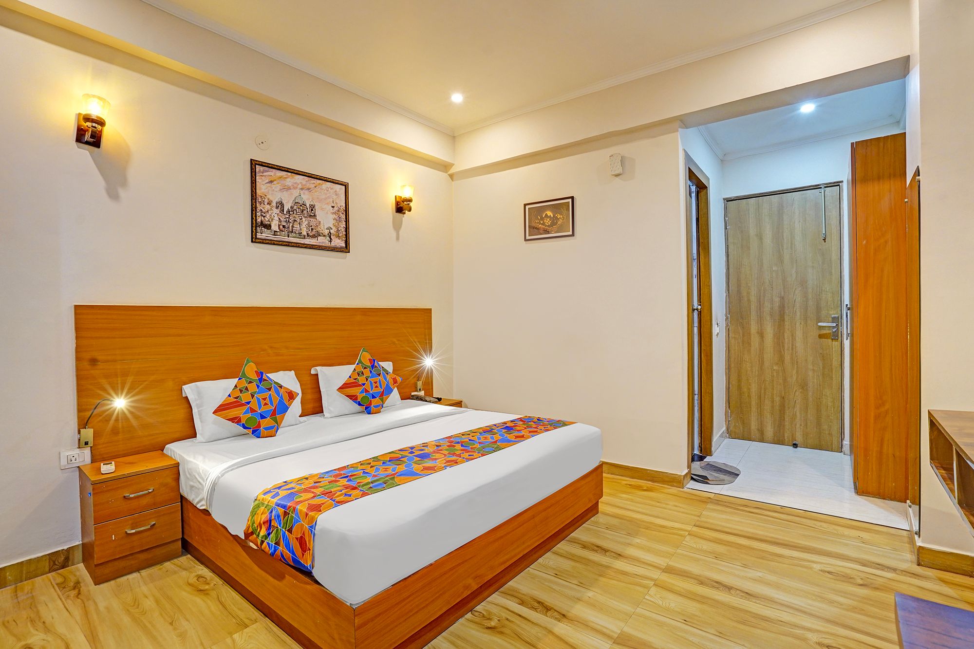 FabHotel The Viraaj Deluxe Room 3