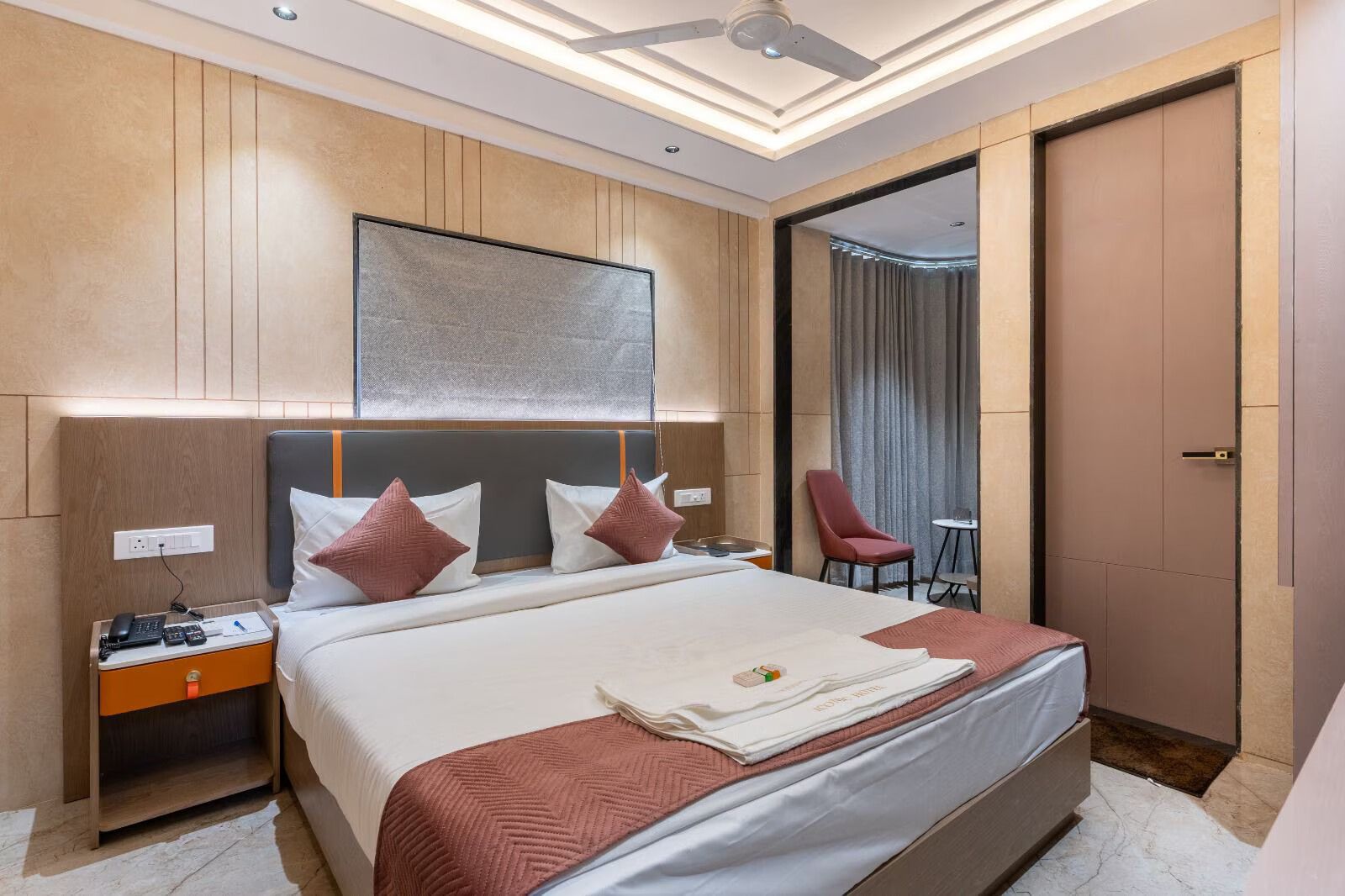 Hotel Iconic Ahmedabad Executive Room 2