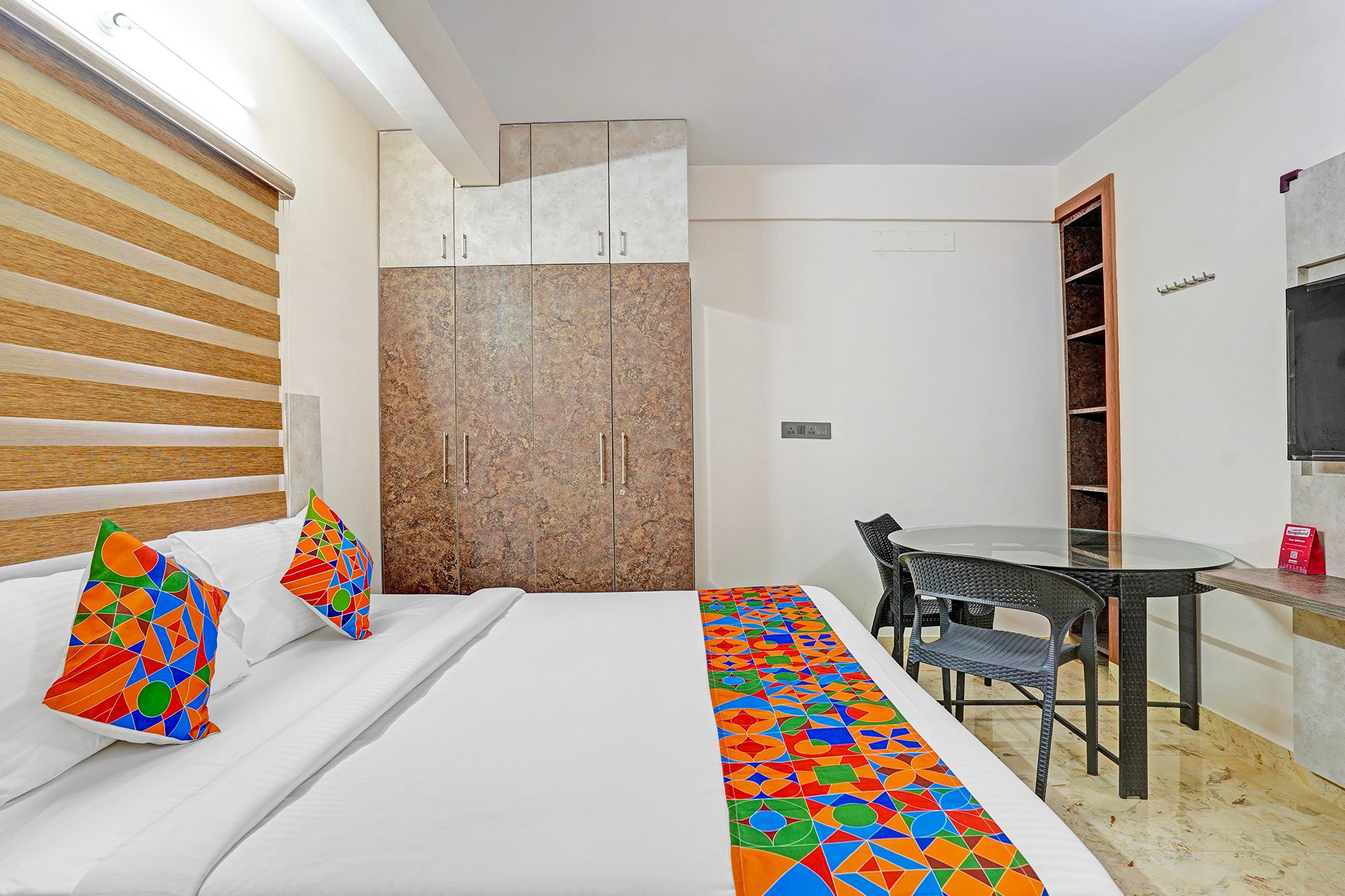 FabHotel Metro Grand Deluxe Room 2