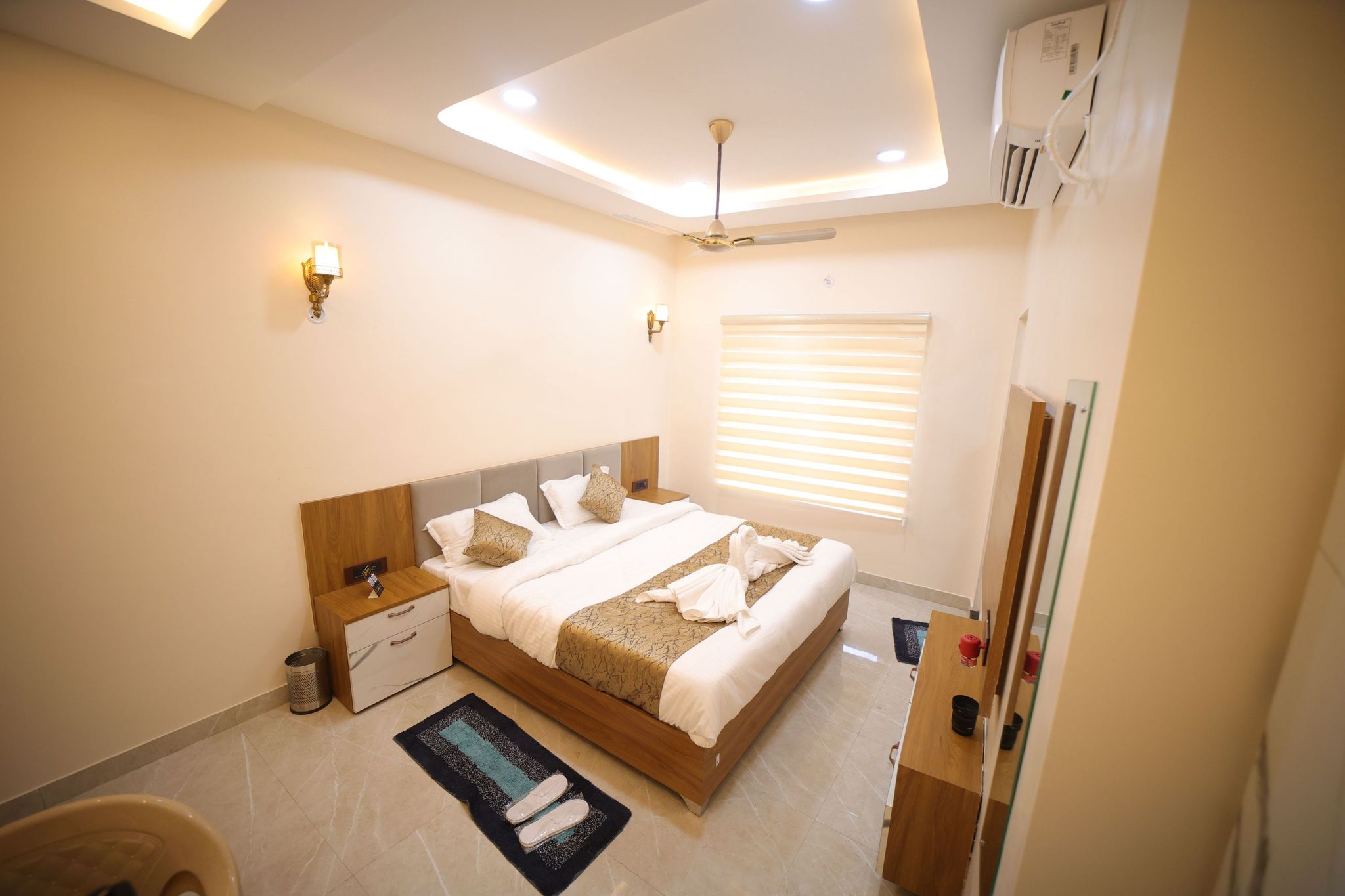Premium King Size Bedroom