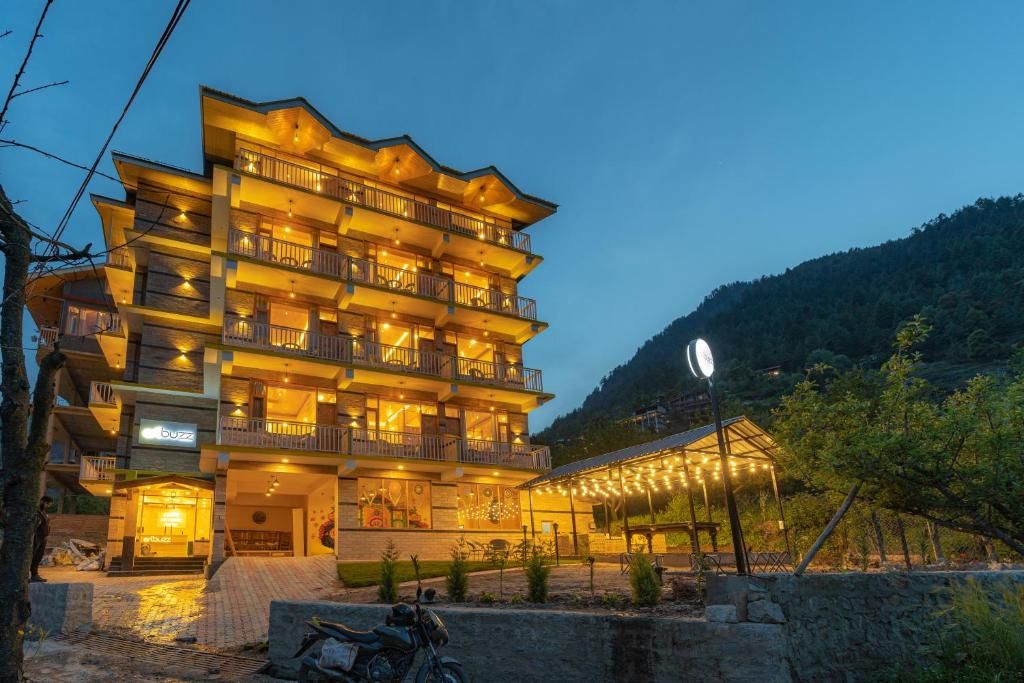 The Social Stays Manali (formerly ArtBuzz)