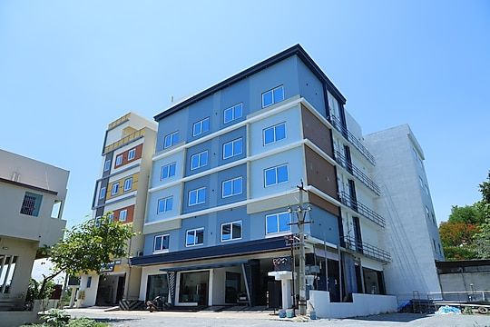 The Lotus Park Hotel