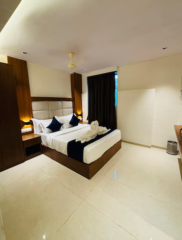 Hotel ISRA Comfort Inn Deluxe Room 3