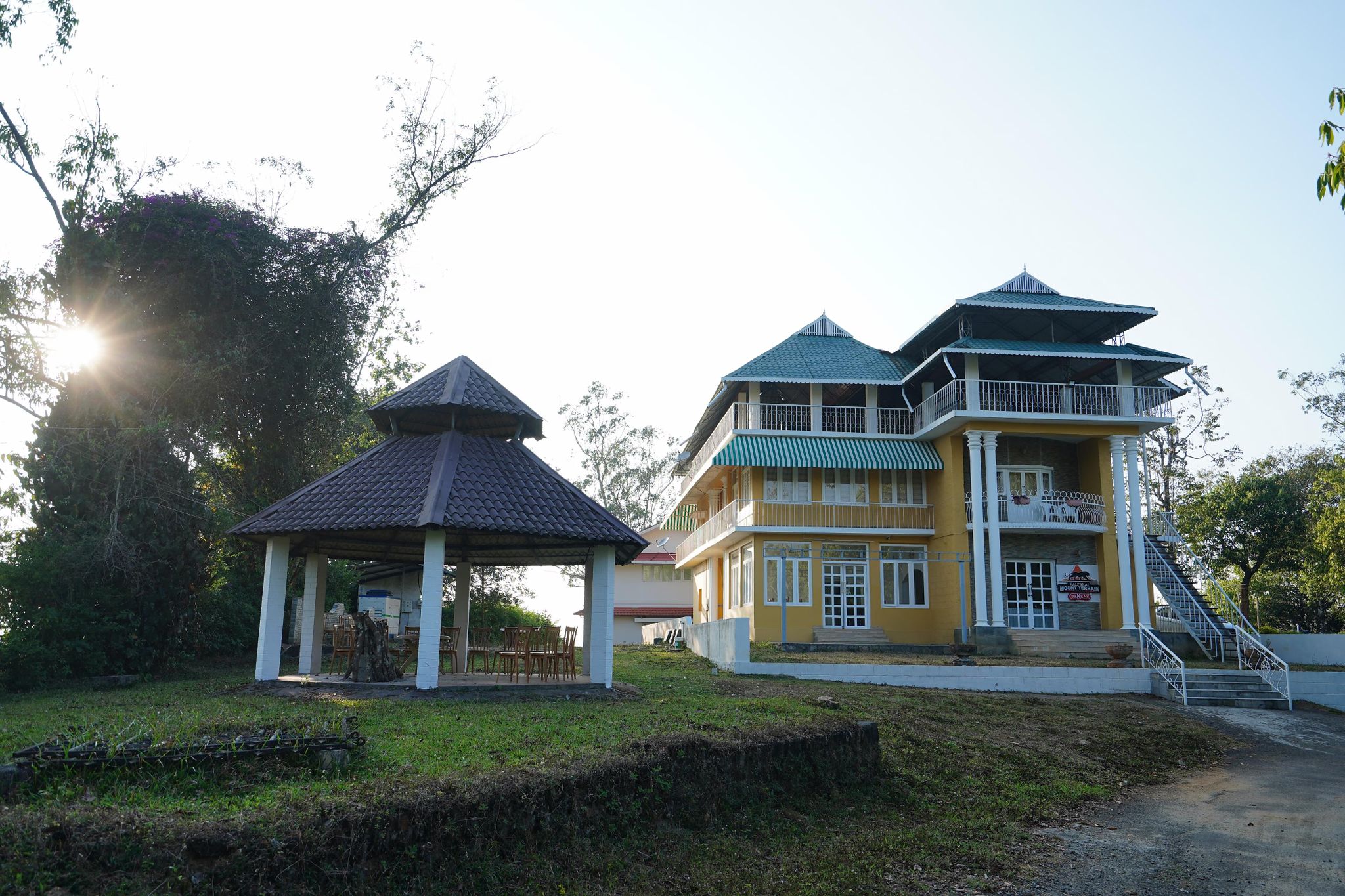 Valparai Mount Terrain Resort