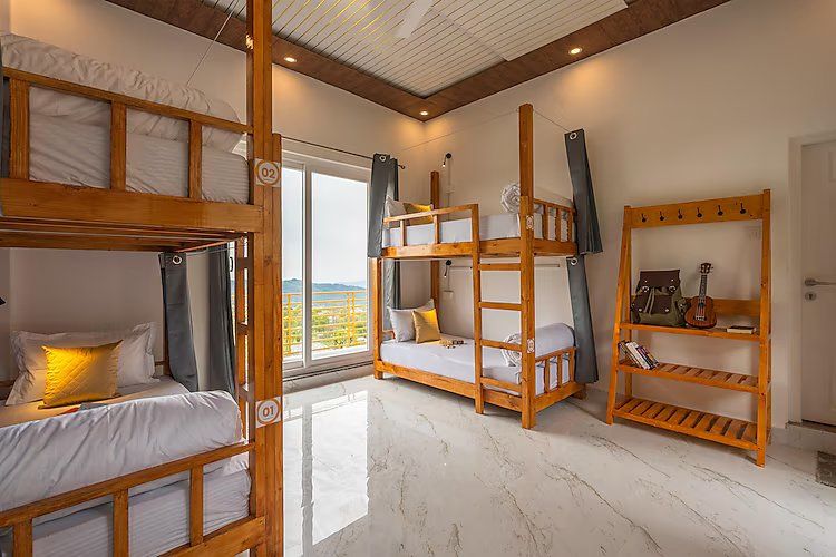 Bed in 4 Bed Mixed Dormitory With Balcony Valley Views