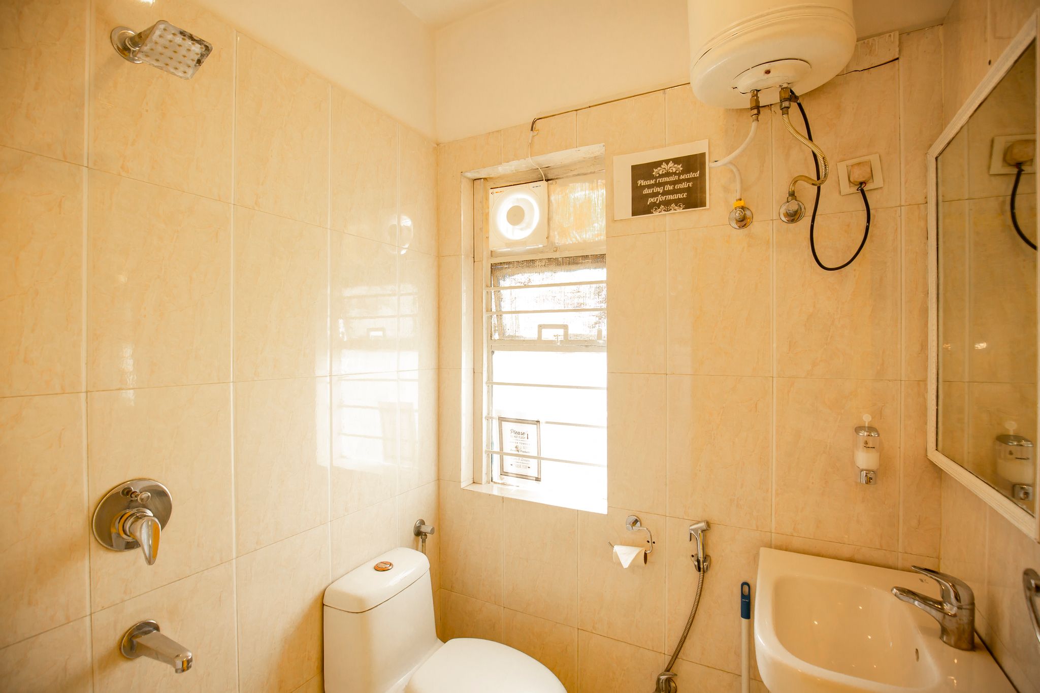 Deluxe Private AC Room with Ensuite Bathroom