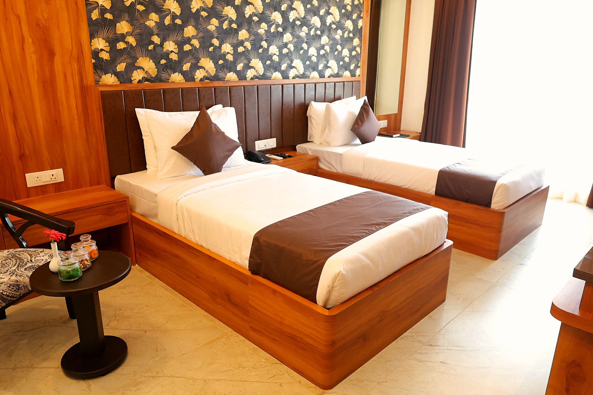 Deluxe Room with Twin Bed