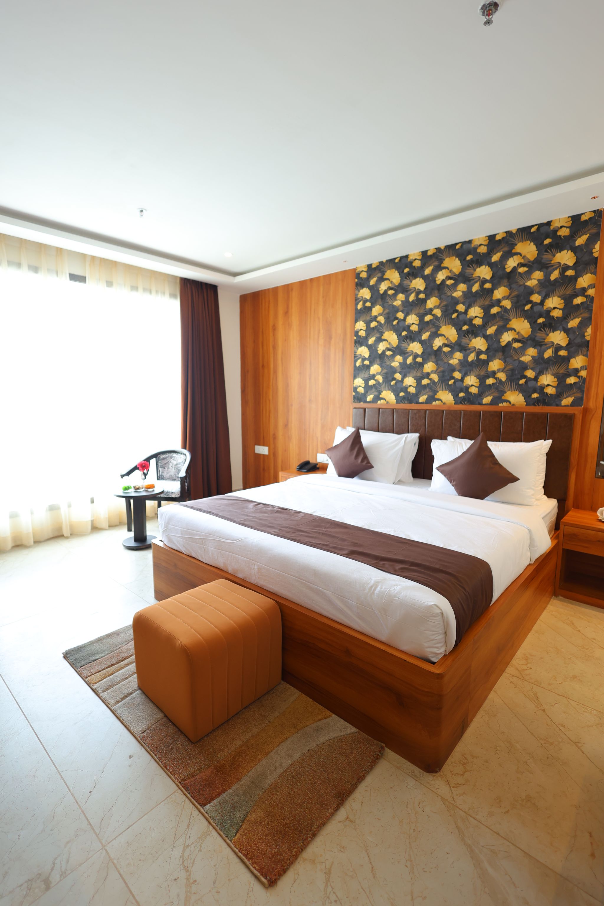 Deluxe with King Bed