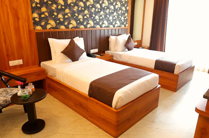 Super Deluxe Room with Twin Bed