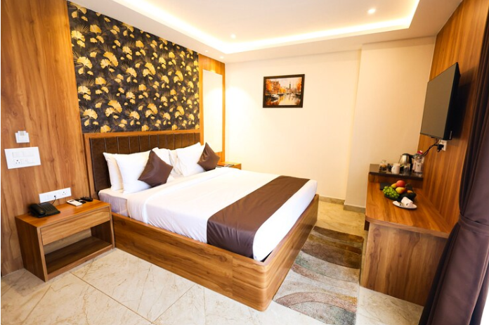 Premium Room with King Bed