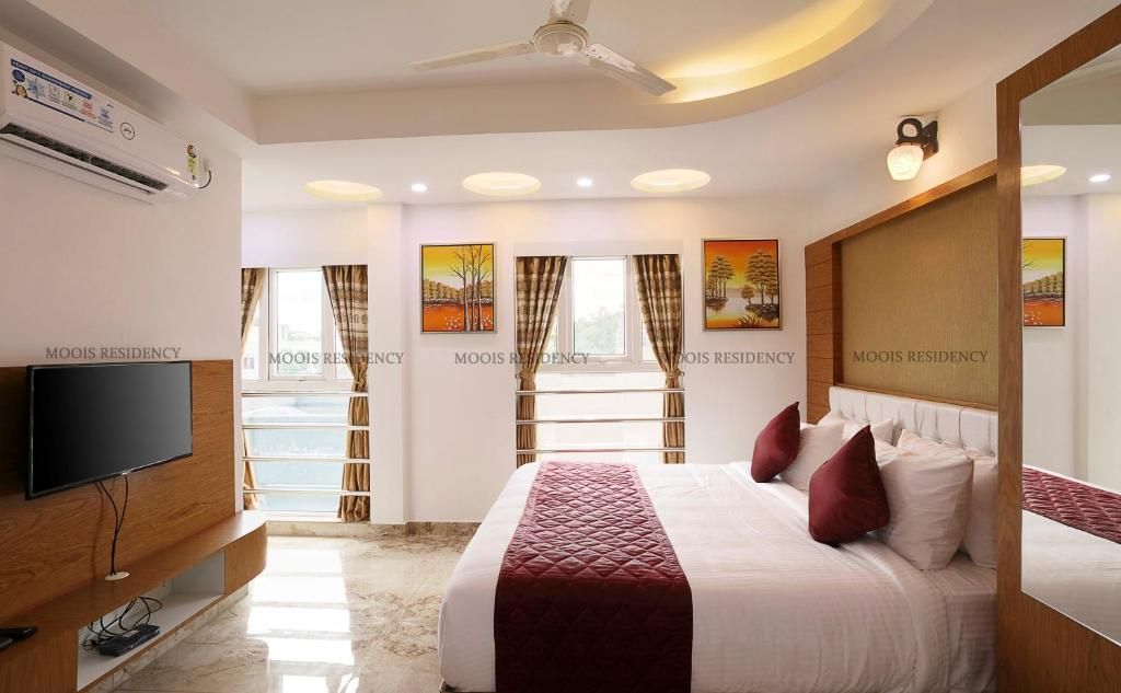 DELUXE DOUBLE ROOM