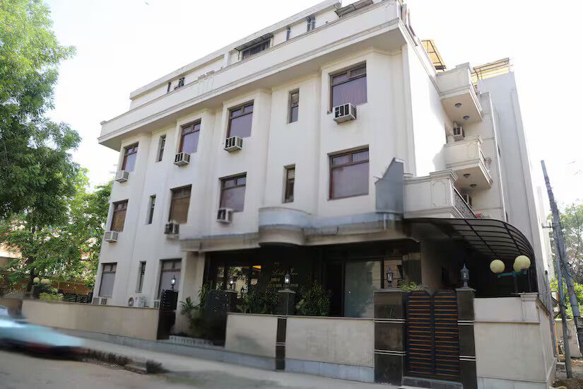 Main Image