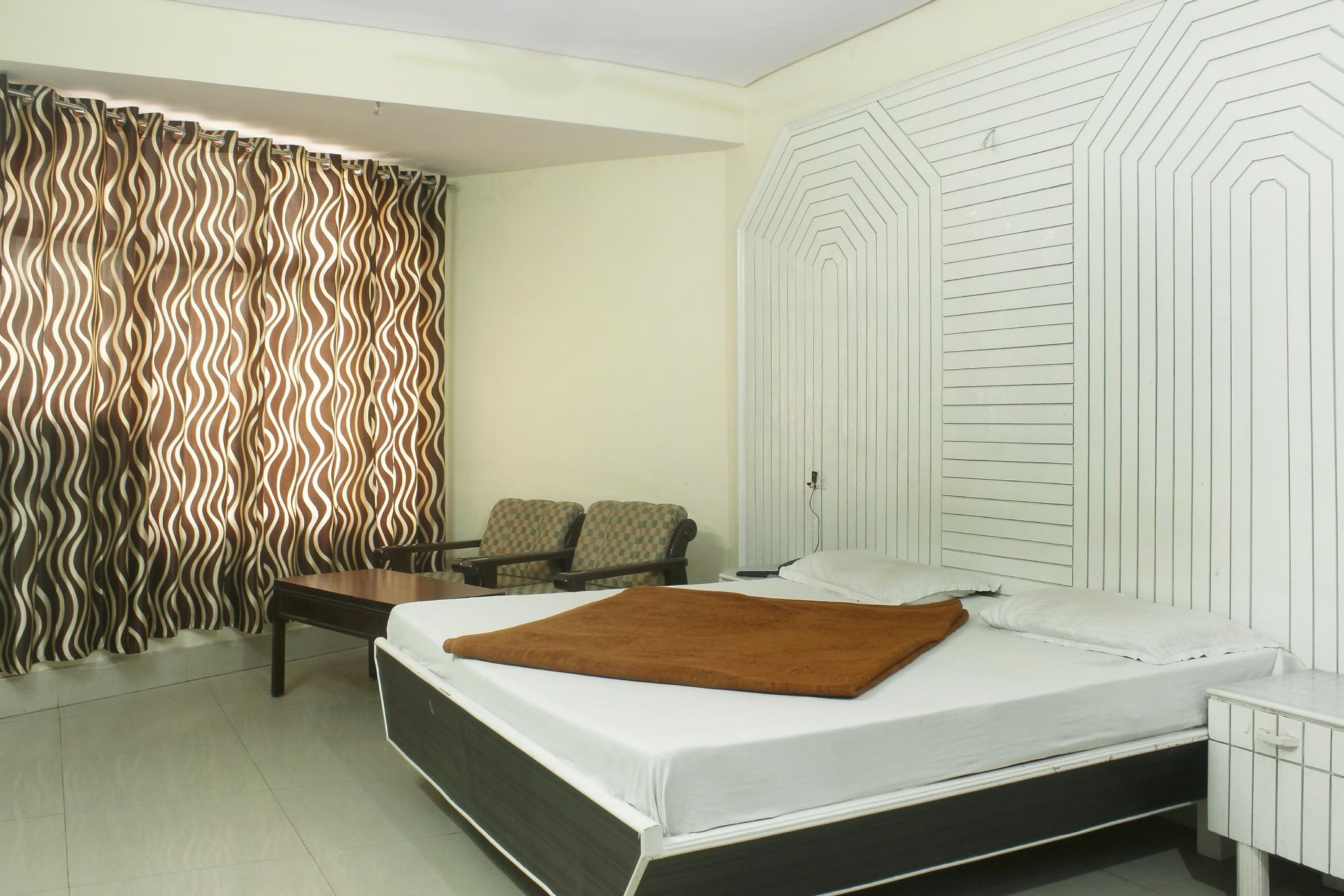 Hotel Vasundhara