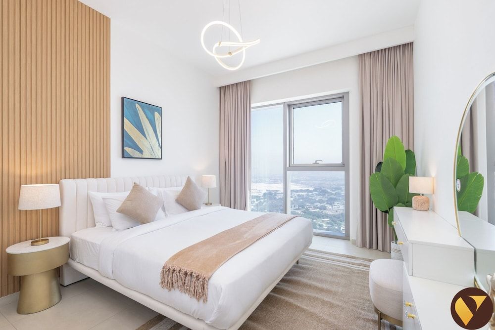 Luxury Apartment, City View