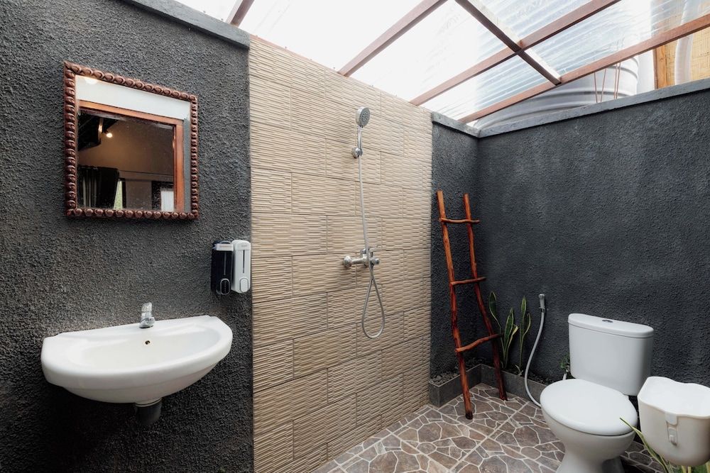 Maskot Penida Cottage Deluxe Double Room 24