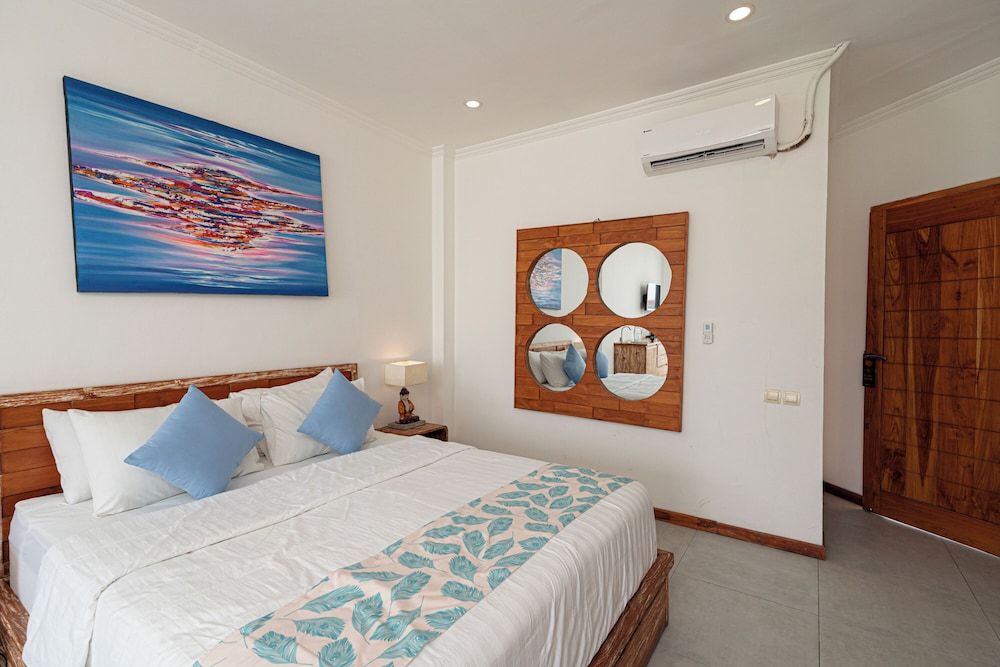 Komodo Suites Downtown Deluxe Double Room, City View 3