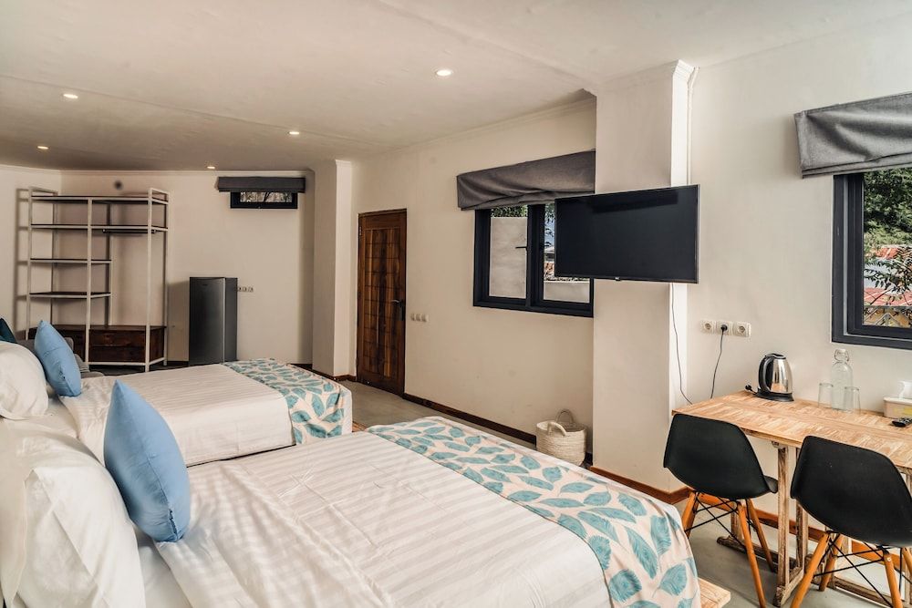 Komodo Suites Downtown Superior Twin Room 11