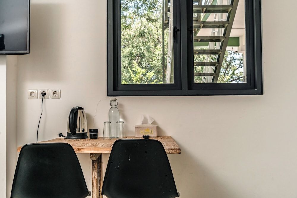 Komodo Suites Downtown Superior Twin Room 17