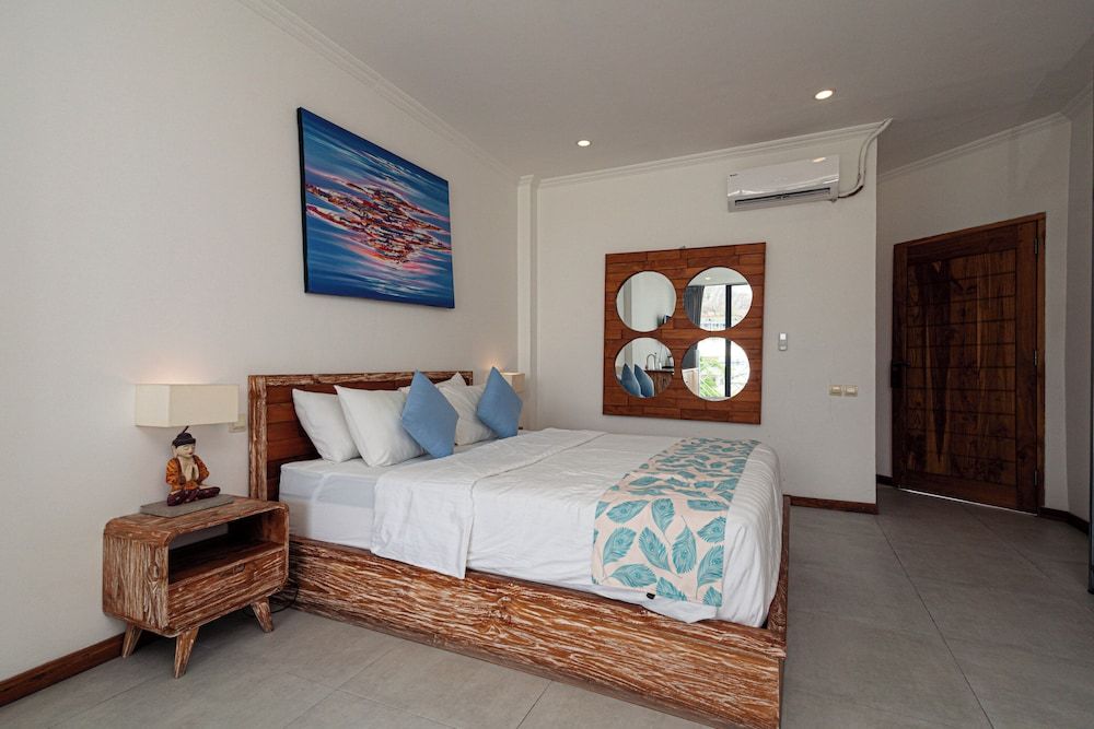 Komodo Suites Downtown Deluxe Double Room, City View 5