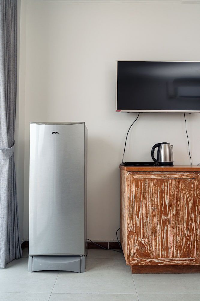 Komodo Suites Downtown Deluxe Double Room, City View 14