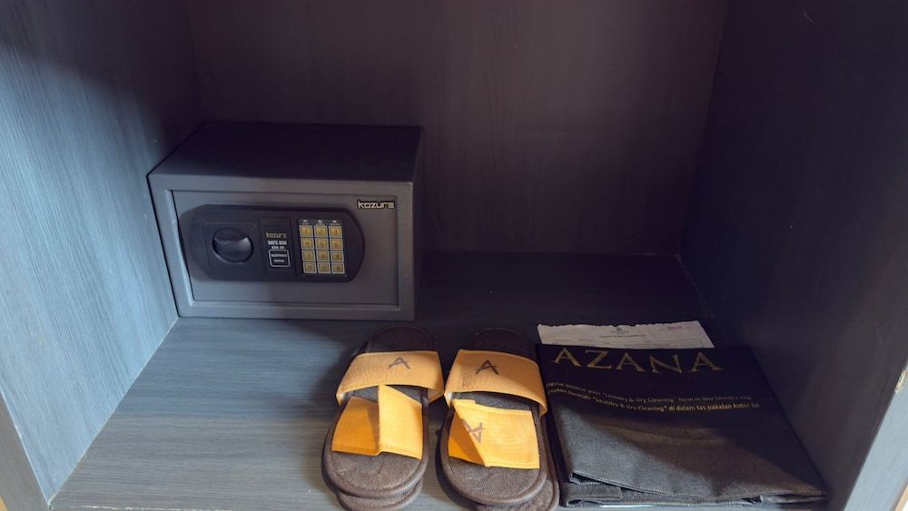 Azana Style Hotel Tulungagung Junior Twin Room 6