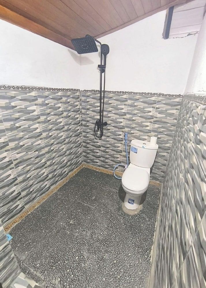 Cool Breeze 2 Standard Room 11