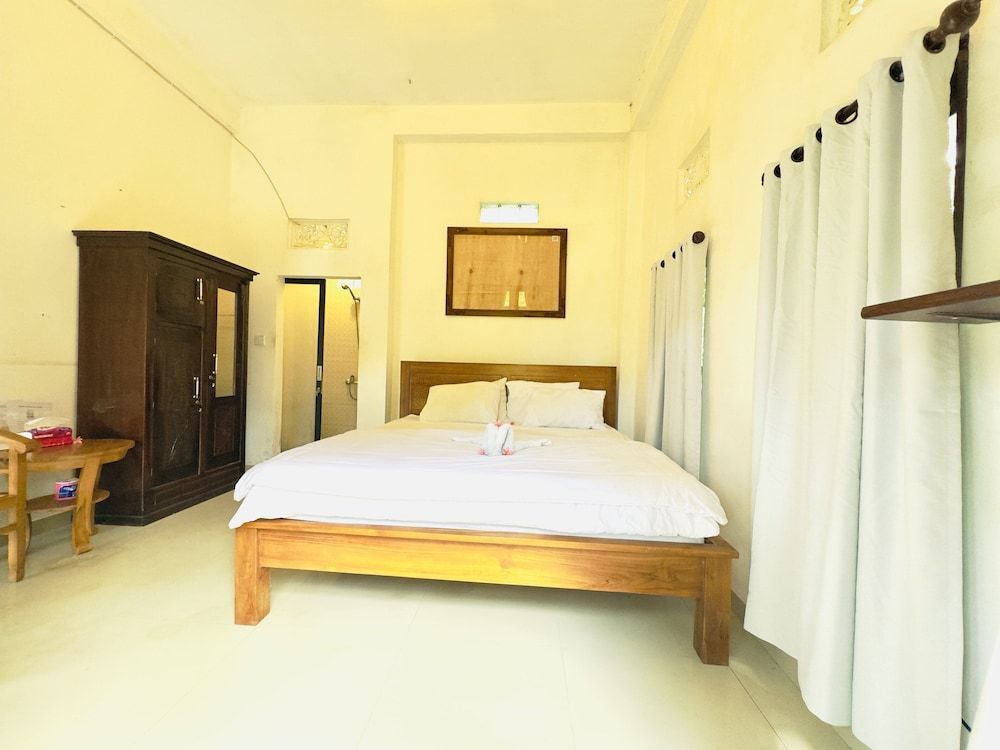 Standard Double Room, Balcony, Garden View
