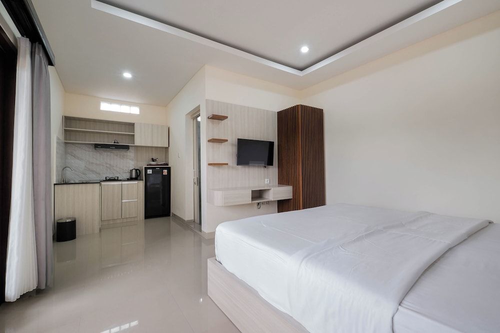 Deluxe Room, Balcony