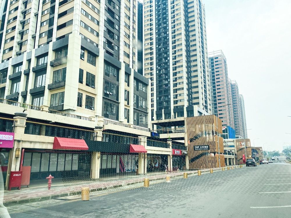 Restful And Homey 2Br At Meikarta Apartment