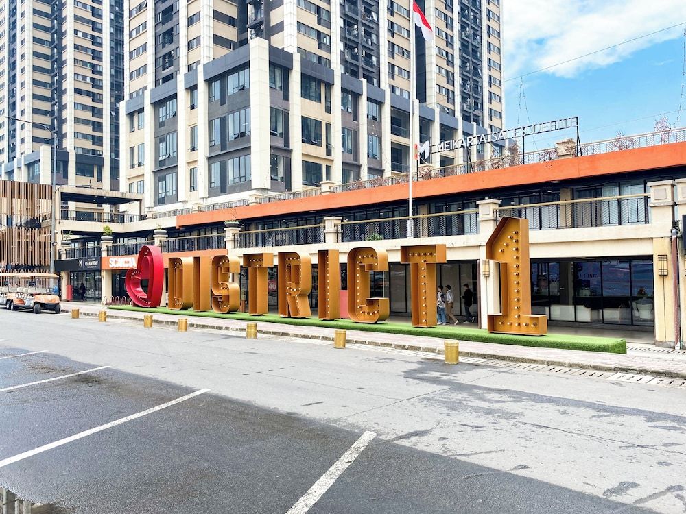 Restful And Homey 2Br At Meikarta Apartment