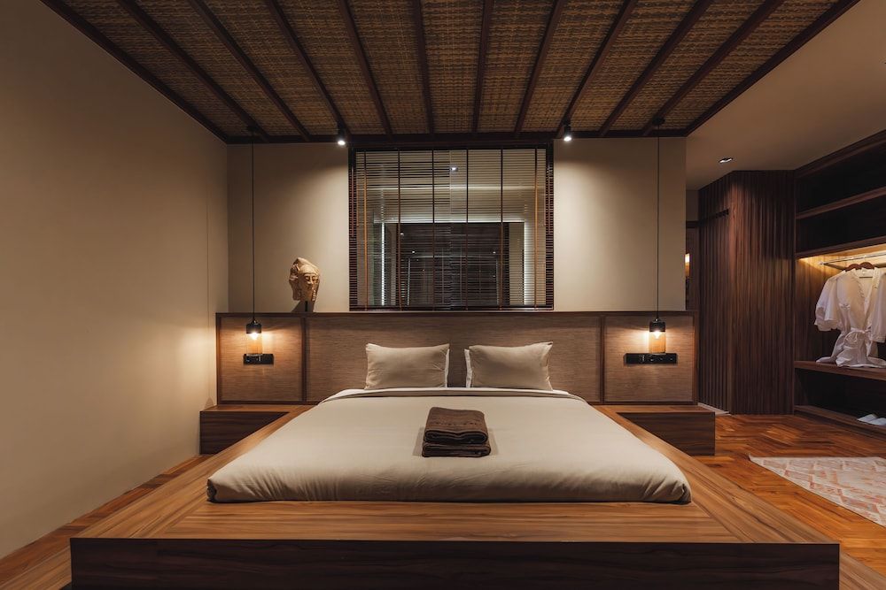 Business Penthouse