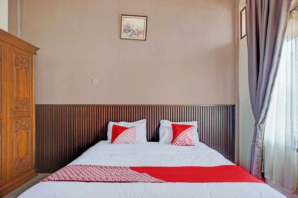 Hotel O Kuta Alam Near Masjid Oman Al-Makmur Formerly Daka Hotel Standard Double Room 4