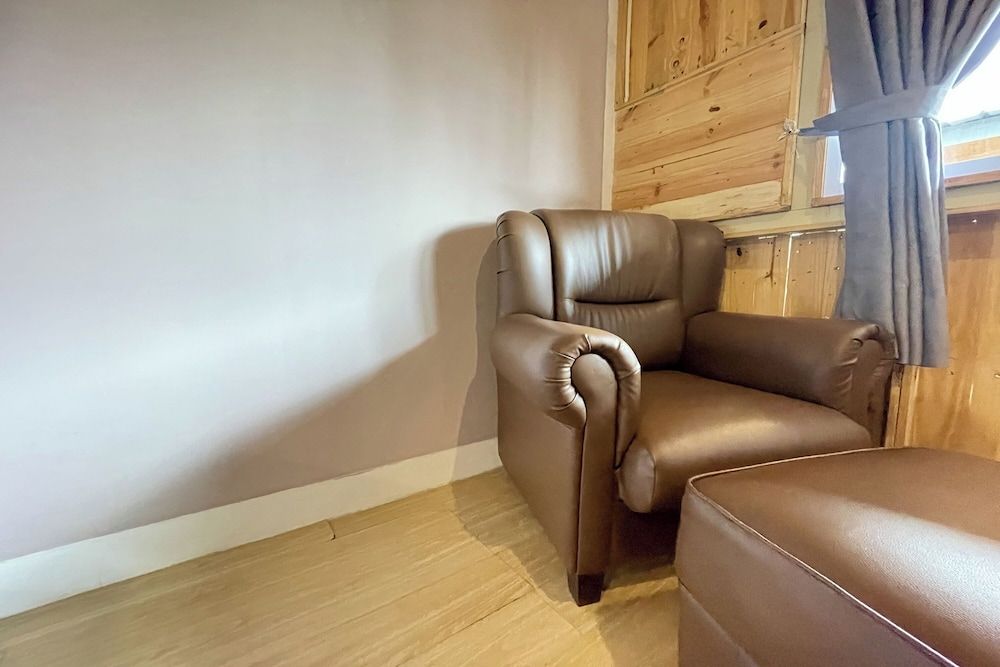 Elka-Es Villa Mahogany Cabin for 2 Persons 5