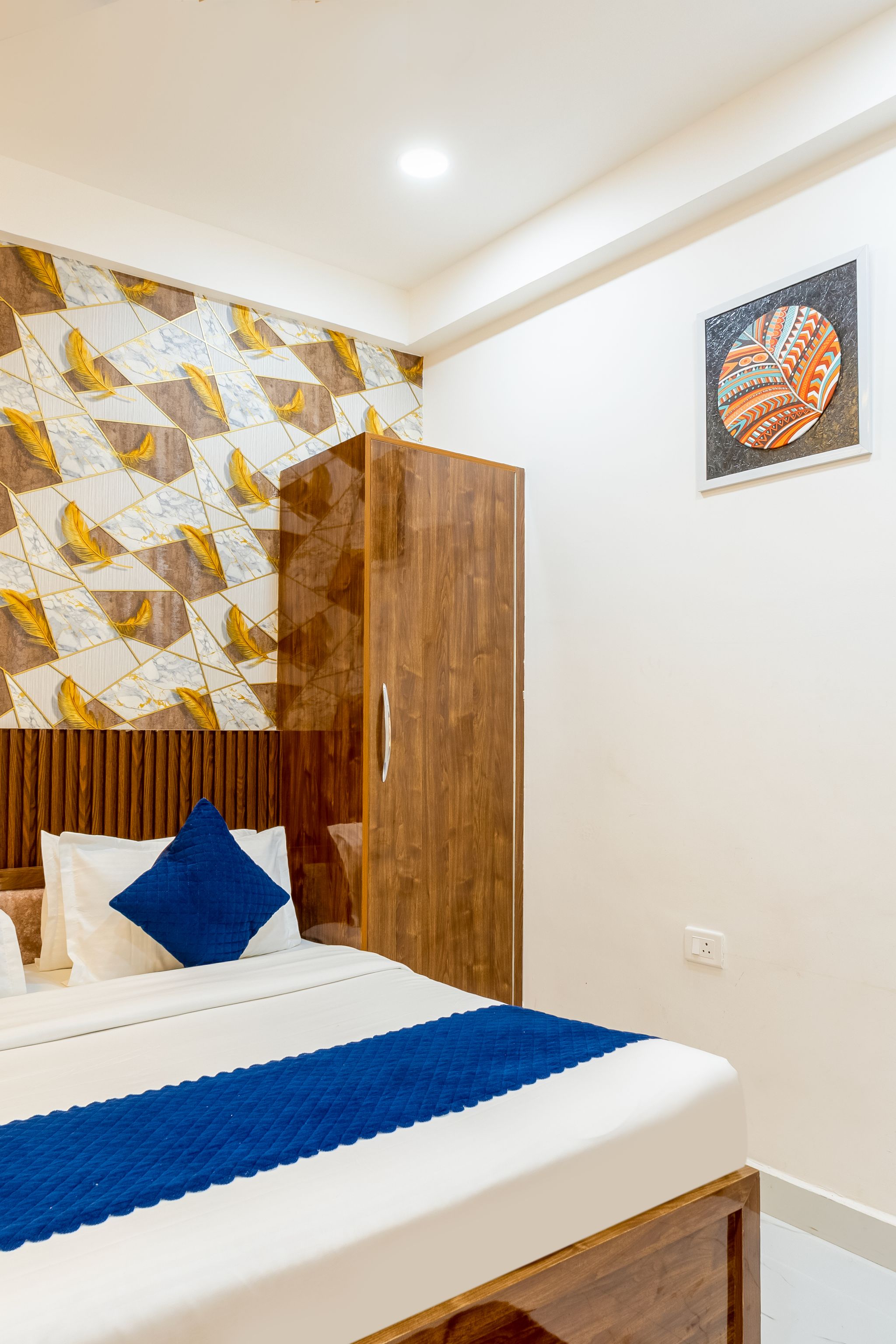 Honeyveils Palace Executive Room 5