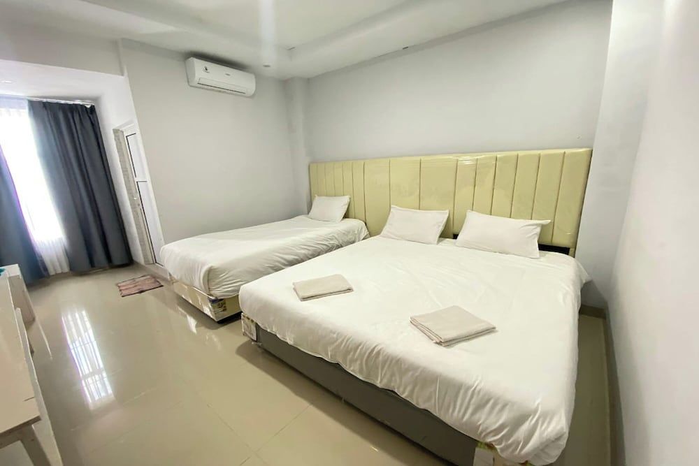 Ranls Dream Syari'Ah Banda Aceh Family Room 3