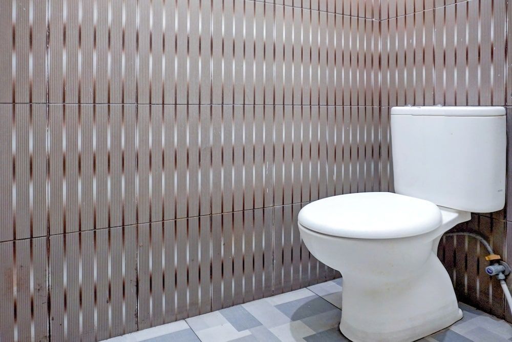 Hotel O Stasiun Cirebon Kejaksan Near Alun Alun Cirebon Formerly Family Homestay