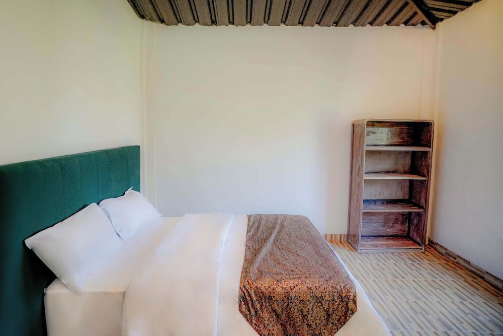 Villa Lingga Puncak Standard Villa 10