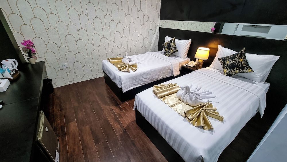 Hotel Rasamala Deluxe Twin Room 2