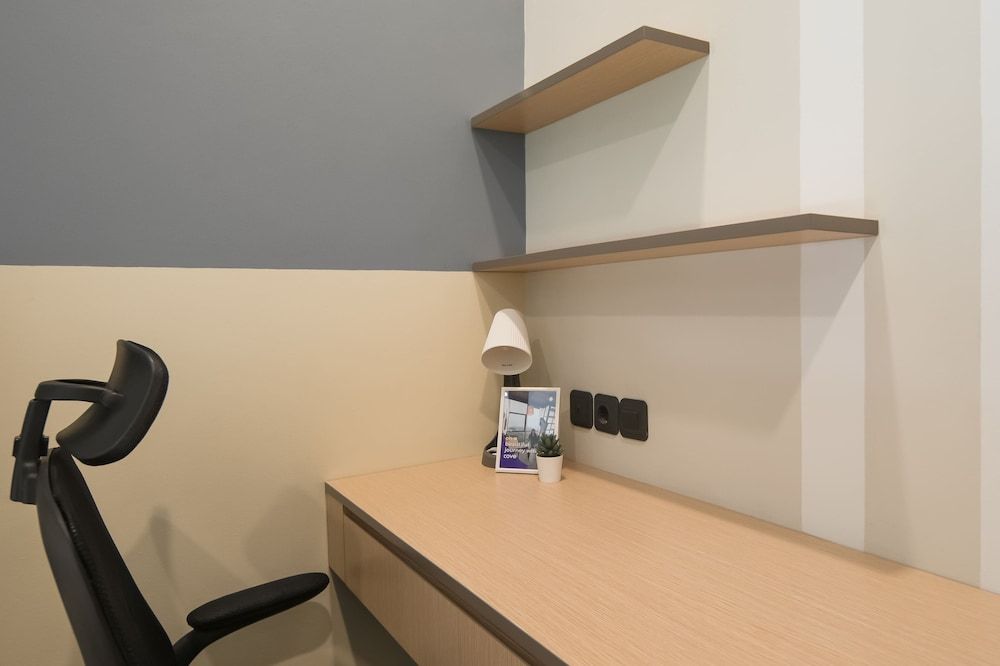 Cove Equatoria Deluxe Room 5