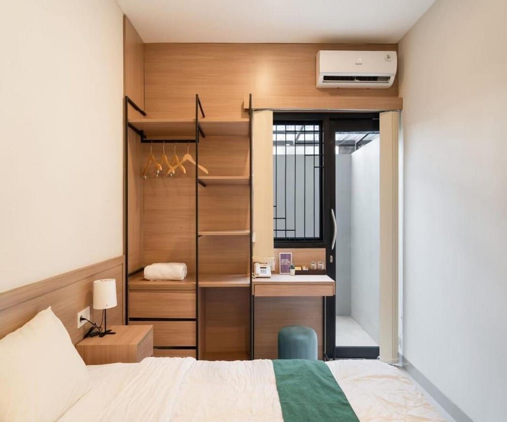 Saptama Residences Deluxe Room 3