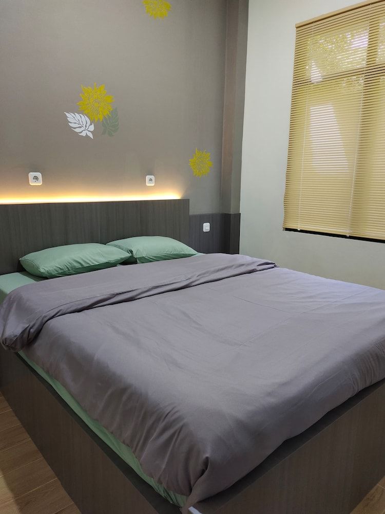 Omber Inn Standard Single Room, City View 2