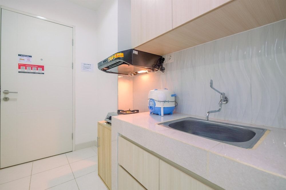 Cozy Living 2BR Sentul Tower Apartment Standard Apartment, 2 Bedrooms (Apartment) 7