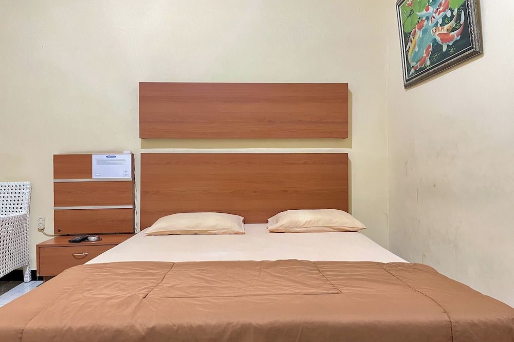 Hotel Ramayana Garut Standard Room 2