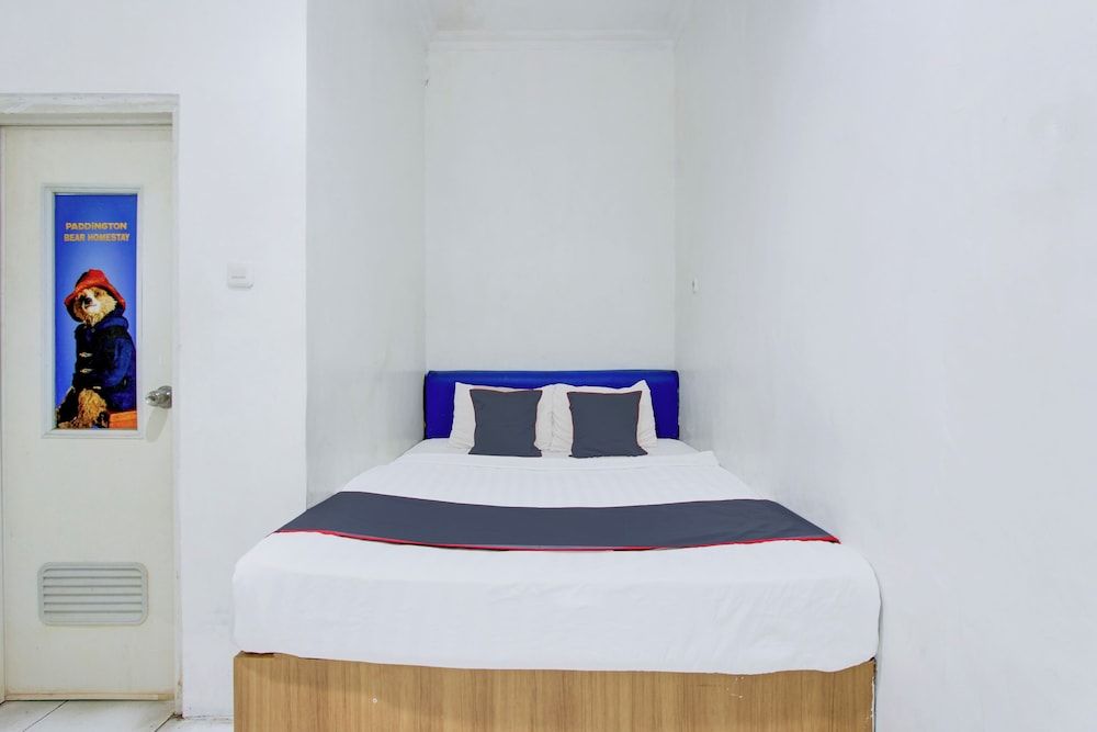 Hotel O Yogyakarta near Gembiraloka Zoo formerly Paddington Bear Homestay Deluxe Double Room 2