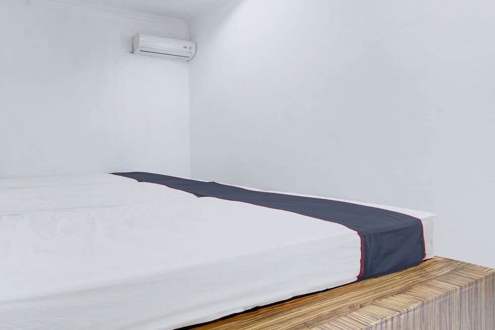 Hotel O Yogyakarta near Gembiraloka Zoo formerly Paddington Bear Homestay Family Suite 4