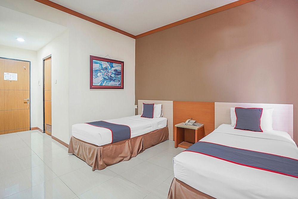 Collection O 90724 Hotel Sinar Sidoarjo